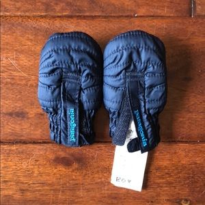 Patagonia mittens